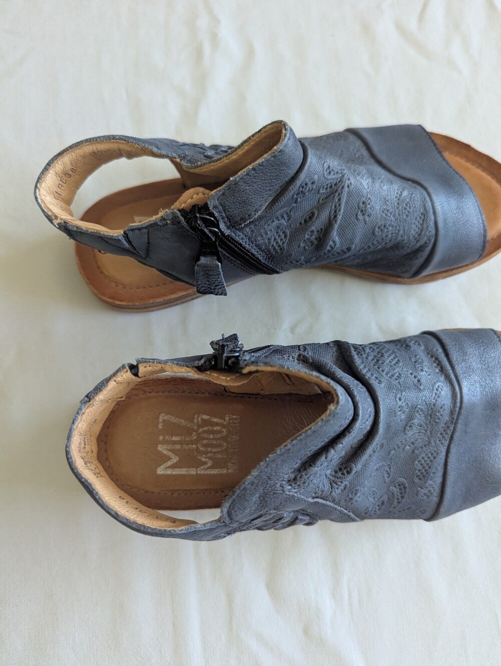 Miz Mooz Flaire Sandal In Dark Blue River Size 38 - Picture 6 of 11